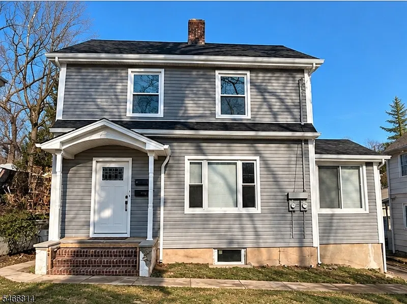 143 Morris Ave #2