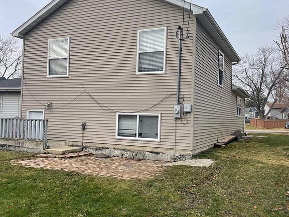 2nd image of 1325 Williams Ave