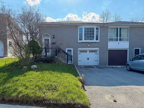 11 Tineta Cres #BASEMENT Photo 1