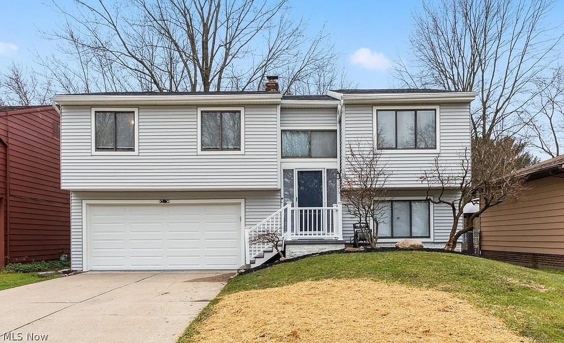 14972 Carol Dr photo 1