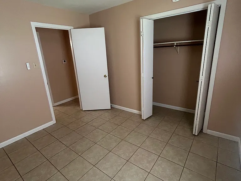5401 Laccasine Dr #A — Photo 13