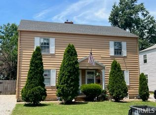 1217-1219 Corregidor Cir, Evansville, IN 47714