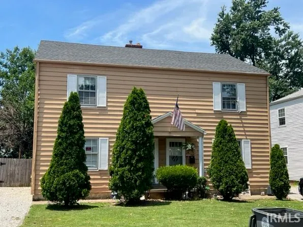 1217-1219 Corregidor Cir, Evansville, IN 47714