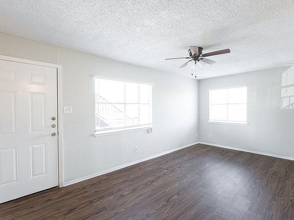 4th image of 1405 Clearfield Dr #1a414f20d