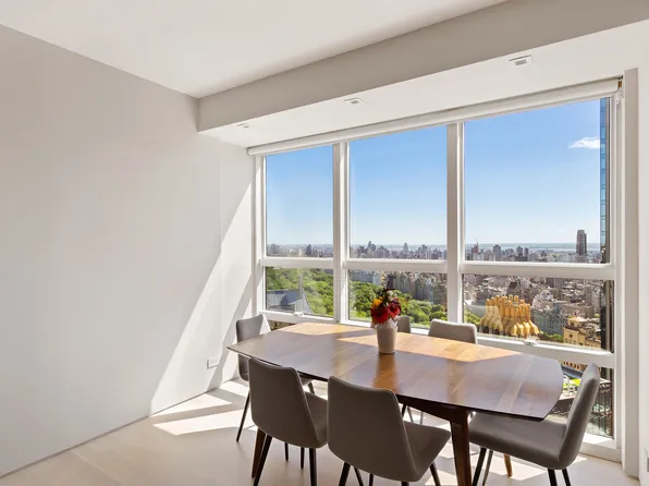 146 West 57th Street 60B image 2 of 6