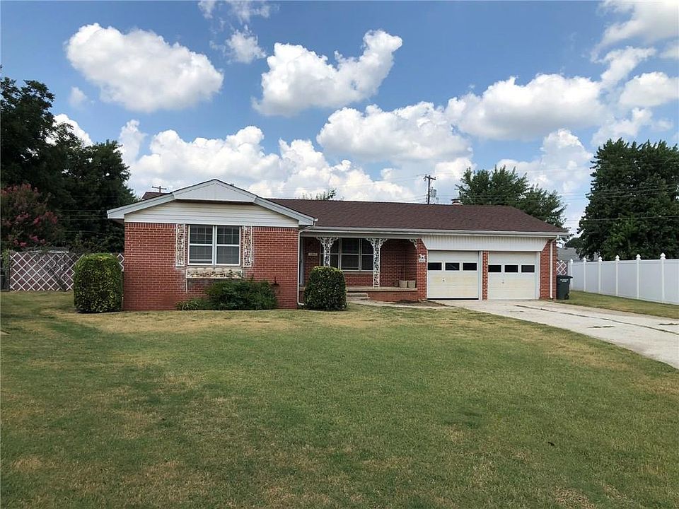 1st image of 1005 Howard Dr