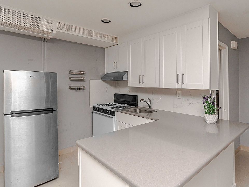 1st image of 20-14 47th St #1F