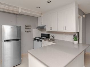 20-14 47th St #1R, Astoria, NY 11105
