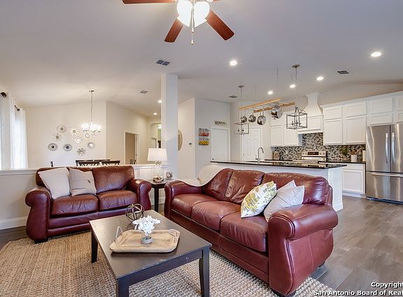 5th image of 16715 Quartett Ln