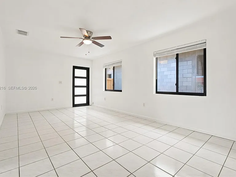 3461 SW 24th St #3463 — Photo 5