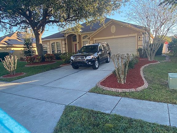 2nd image of 10933 Piping Rock Cir