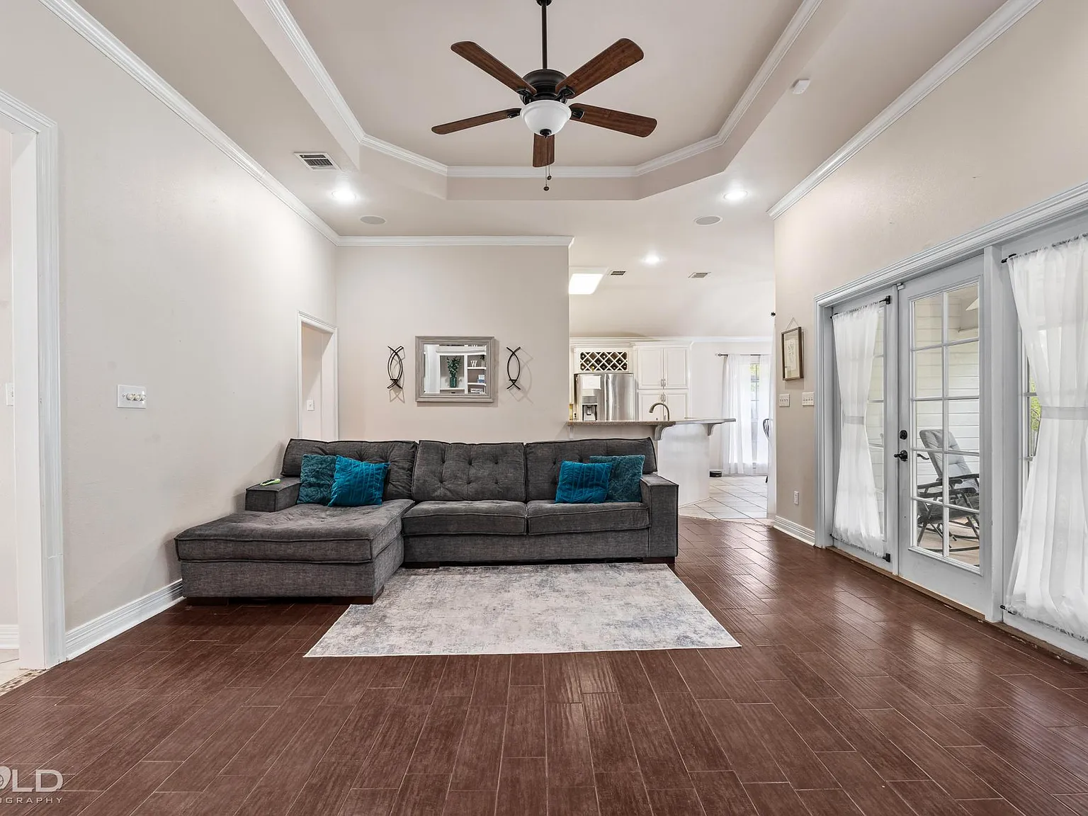4 bed, 1748 sqft, $2,200 — Photo 4