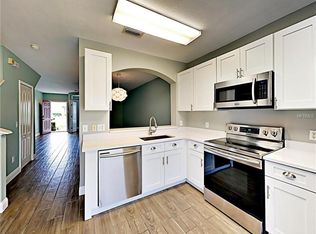 5854 Fishhawk Ridge Dr, Lithia, FL 33547