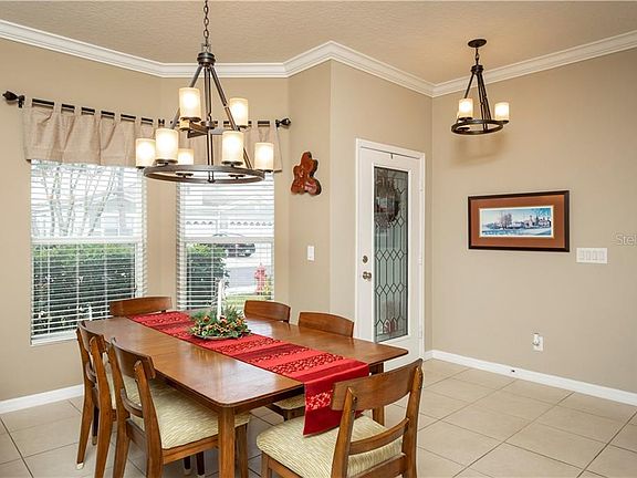 4th image of 609 Canyon Stone Cir