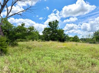 Pueblo Dr, Ardmore, OK 73401