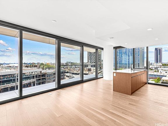 2nd image of 333 Ward Ave #603