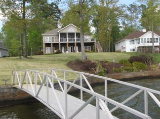 1421 Summerset Bay Dr, Cross Hill, SC 29332