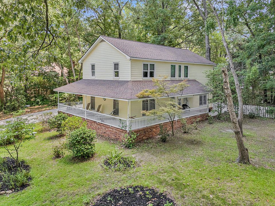 1st image of 107 Westminster Ave