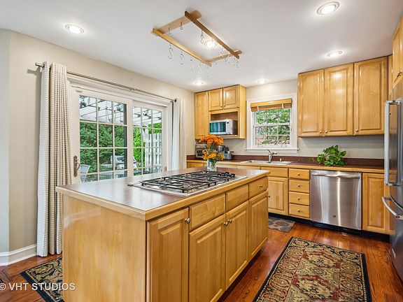 5th image of 6888 N Tonty Ave