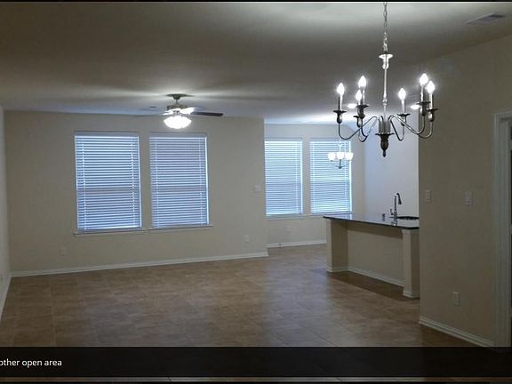 5th image of 8403 Kari Bend Cir