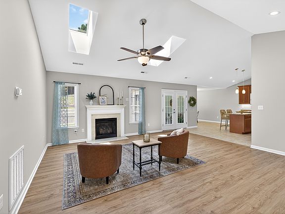 4th image of 26 Oak View Dr