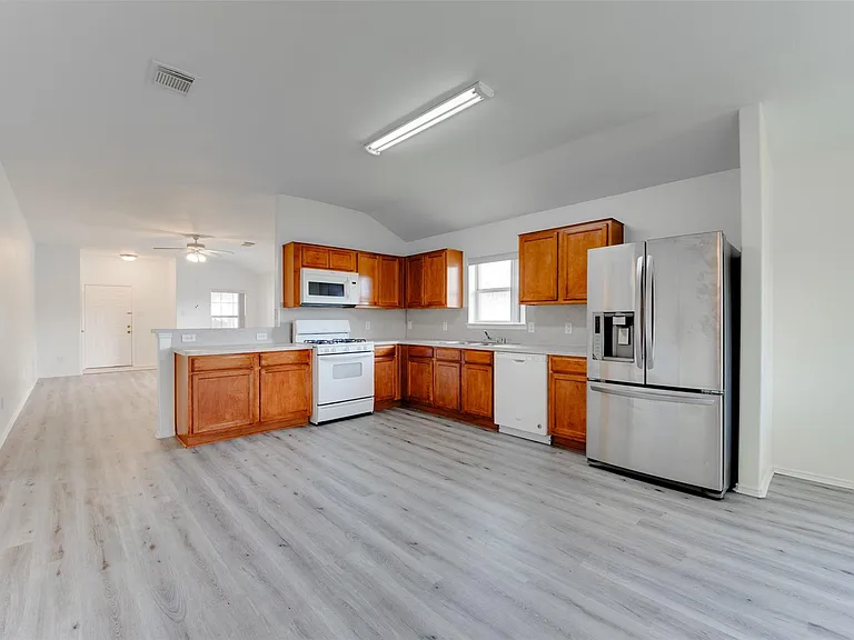 5918 Laramie River Ct — Photo 10