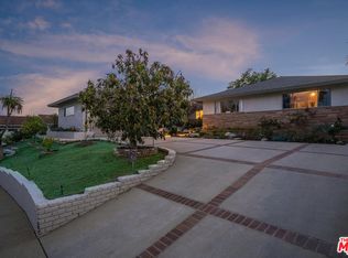 839 Enchanted Way, Pacific Palisades, CA 90272