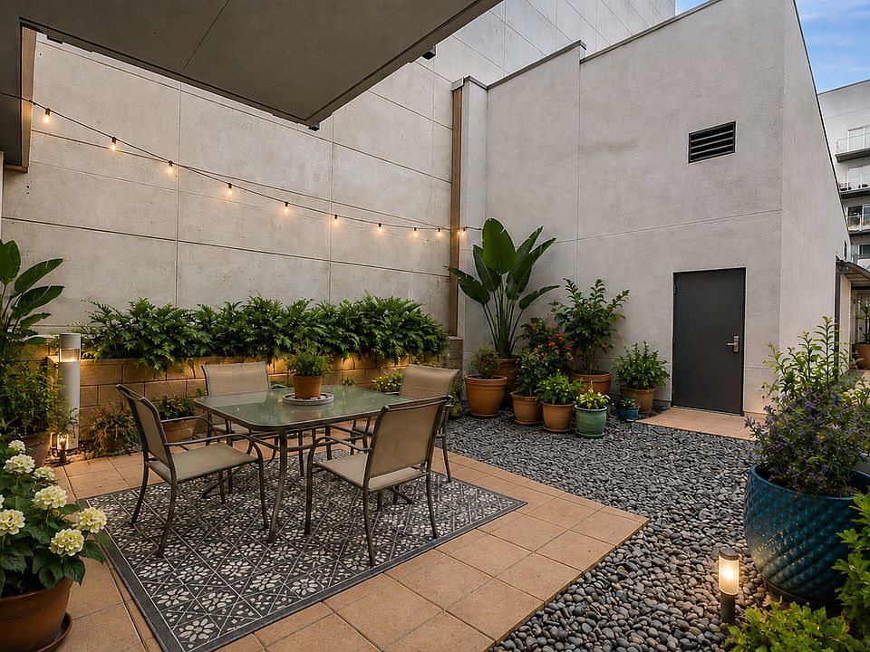 Private Large Patio, above ground level