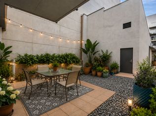 645 W 9th St APT 213, Los Angeles, CA 90015
