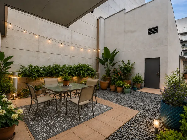 645 W 9th St, Los Angeles, CA