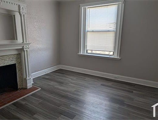 2nd image of 2300 Mount Royal Ter #8