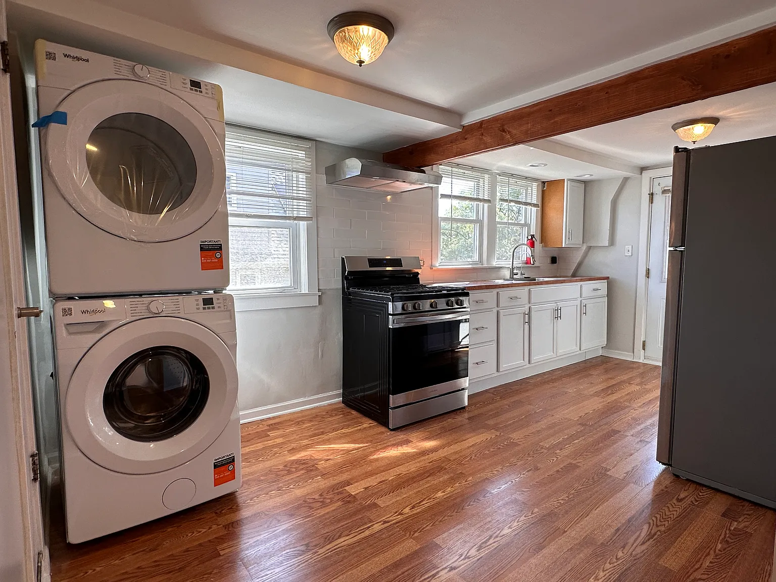 1 bed, 700 sqft, $1,400 — Photo 4