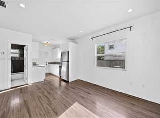1460 NW 2nd St #1458, Miami, FL 33125