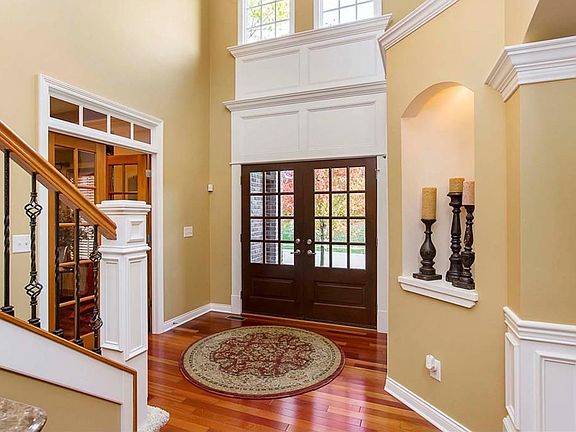 2nd image of 14227 Kingdom Ct
