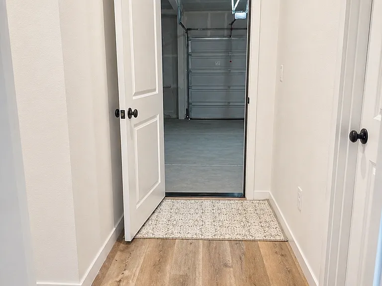 8522 NE 134th St — Photo 19