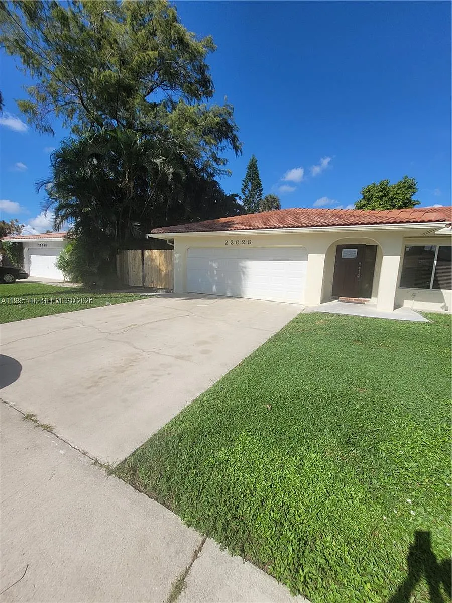 Building Photo - 22028 Acapulco Ct