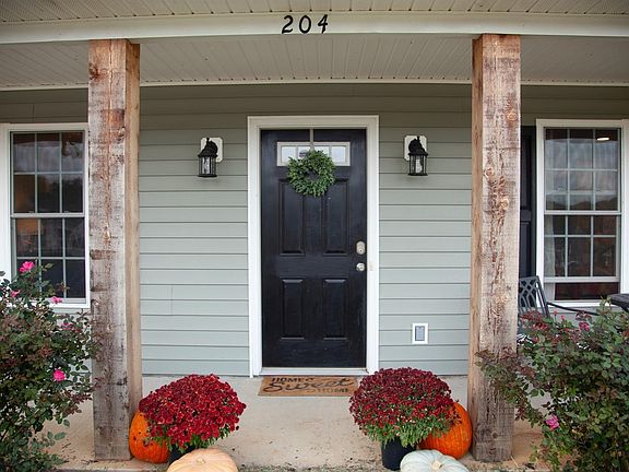 2nd image of 204 Bonterra Pl