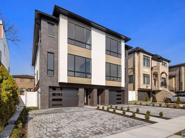 239 Grant Ave, Cliffside Park, NJ 07010