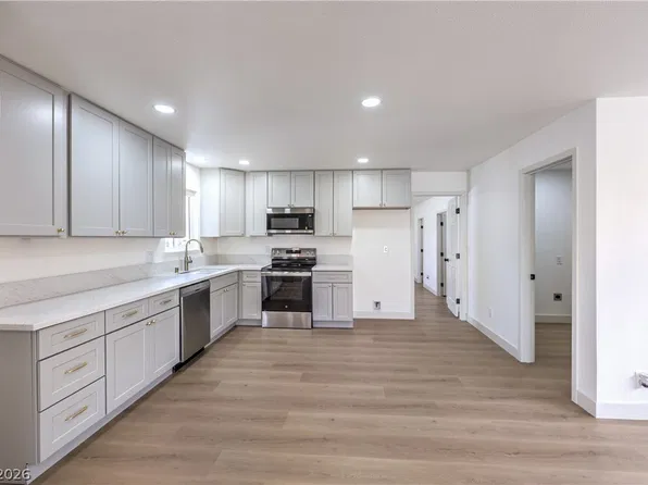 6340 Parsifal Pl, Las Vegas, NV 89107