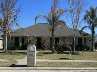 2120 Indian Blanket Dr, League City, TX 77573