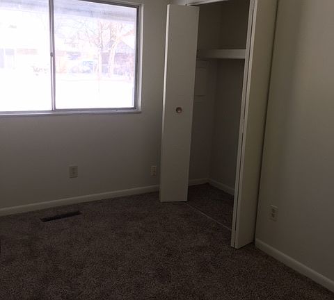 4th image of 3728 Caracas Dr