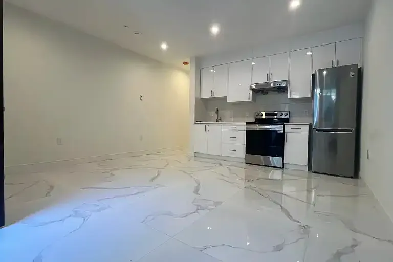 5549 University Blvd #1A — Photo 3