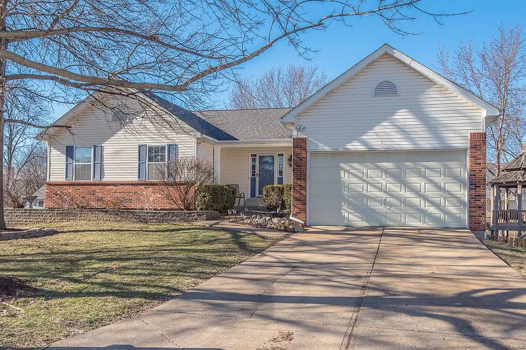 5920 Saddlehorn Ct photo 1