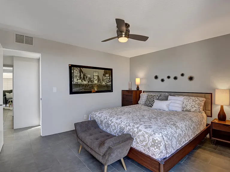 Sandpiper St — Photo 7