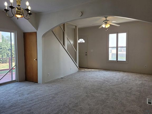 5th image of 117 13th St