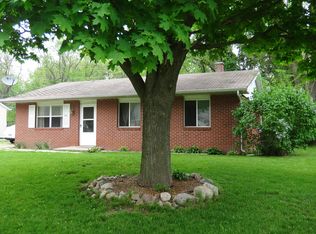 1241 Woodmere Dr, New Haven, IN 46774