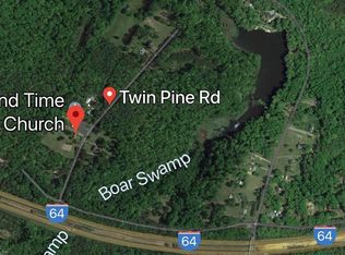 19 Twin Pine Rd, Sandston, VA 23150