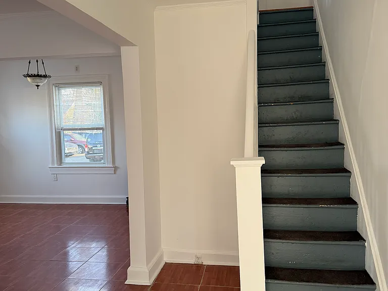 640 W Seaman Ave #A — Photo 2
