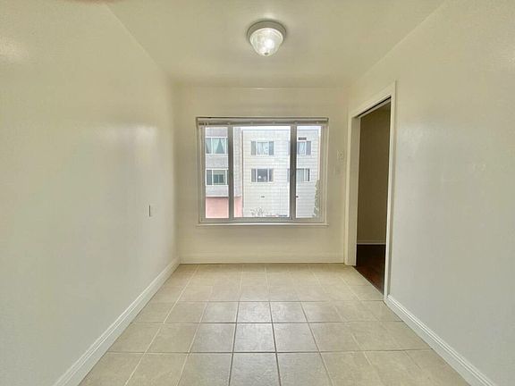 3rd image of 1226 19th Ave #12