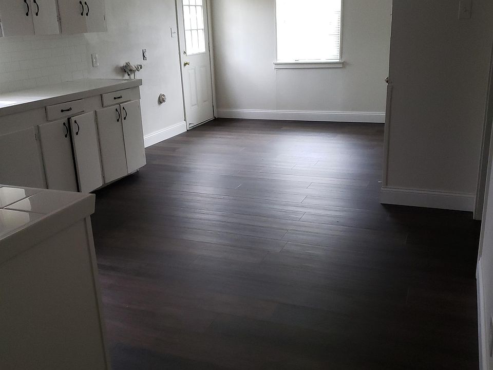 2nd image of 4461 El Paso Ave